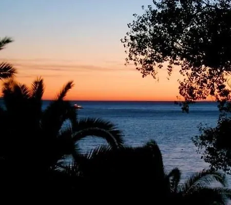 In With Terrace, Air Condition, Wifi Brist