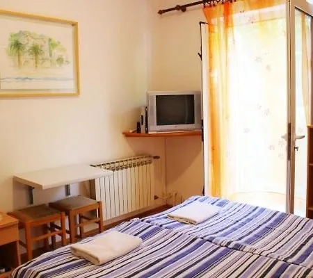In With Terrace, Air Condition, Wifi *